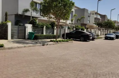 شقة - 3 غرف نوم - 2 حمامات للبيع في فيفث سكوير - التجمع الخامس - مدينة القاهرة الجديدة - القاهرة
