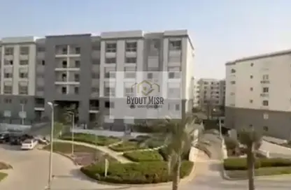 Apartment - 3 Bedrooms - 3 Bathrooms for sale in The Residences - Hyde Park - New Cairo City - Cairo