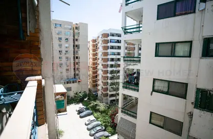 شقة - 3 غرف نوم - 1 حمام للبيع في المعمورة - حي ثان المنتزة - الاسكندرية