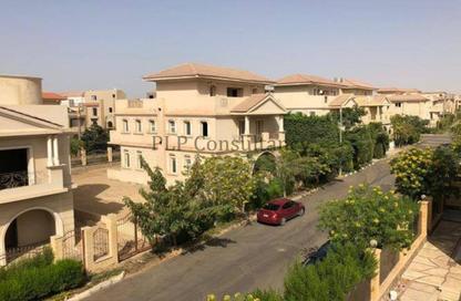 فيلا - 4 غرف نوم - 4 حمامات للبيع في مكسيم - التجمع الاول - مدينة القاهرة الجديدة - القاهرة