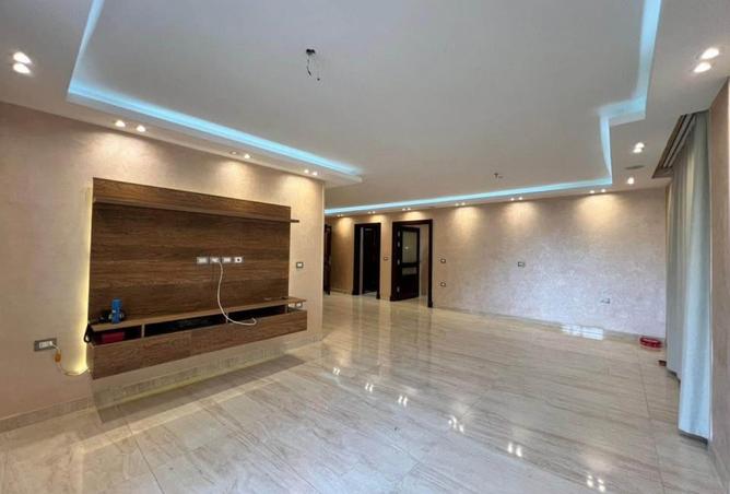 8264266 - Property Image 2