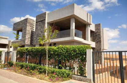 Townhouse - 3 Bedrooms - 4 Bathrooms for sale in Sun Capital - Fayoum Desert road - 6 October City - Giza