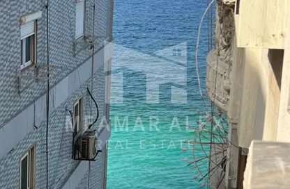 شقة - 3 غرف نوم - 2 حمامات للبيع في شارع مصطفي رمضان - الإبراهيمية - حي وسط - الاسكندرية