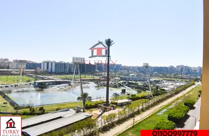 Apartment - 3 Bedrooms - 2 Bathrooms for sale in Madkhal Sharkt Al Nakhl Wa Al Handasa St. - Smouha - Hay Sharq - Alexandria