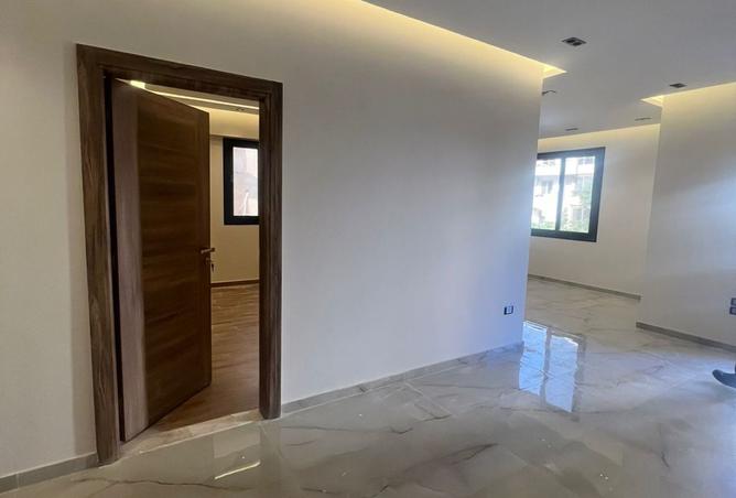 7775547 - Property Image 3