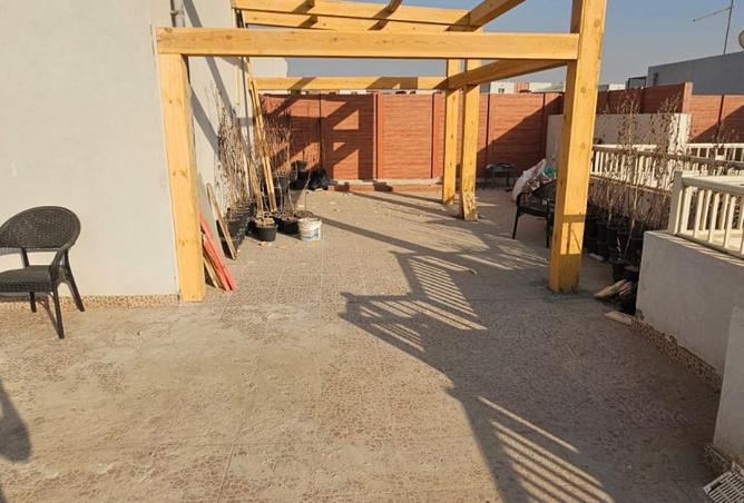 8272411 - Property Image 3