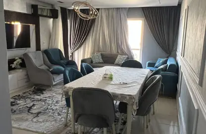 Apartment - 2 Bedrooms - 1 Bathroom for rent in El Rehab Extension - Al Rehab - New Cairo City - Cairo