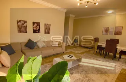 Apartment - 3 Bedrooms - 2 Bathrooms for rent in Mostashareen - North Investors Area - New Cairo City - Cairo