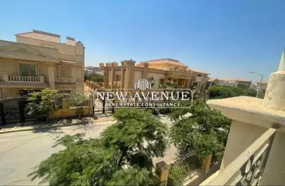 Villa - 5 Bedrooms - 6 Bathrooms for sale in Maxim - The 1st Settlement - New Cairo City - Cairo