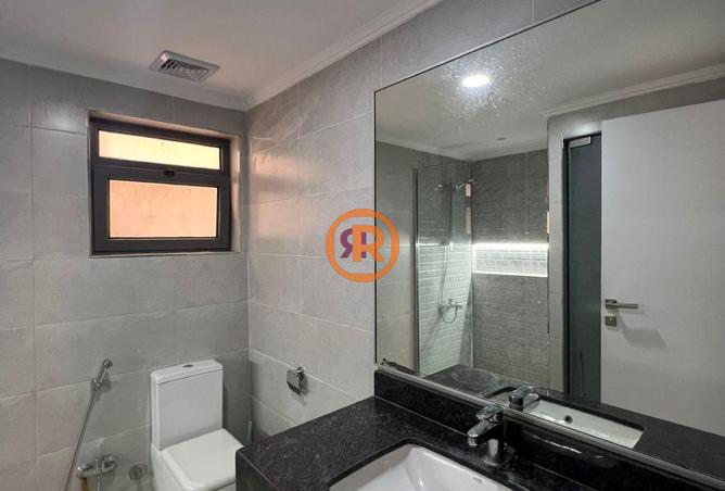 8116080 - Property Image 3