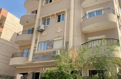 Apartment - 3 Bedrooms - 2 Bathrooms for sale in 1st Neighborhood - 8th Area - Shorouk City - Cairo