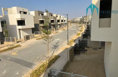 Villa - 4 Bedrooms - 4 Bathrooms for sale in The Crown - Cairo Alexandria Desert Road - 6 October City - Giza Villa - 4 Bedrooms - 4 Bathrooms for sale in The Crown - Cairo Alexandria Desert Road - 6 October City - Giza