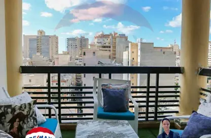 Apartment - 3 Bedrooms - 2 Bathrooms for sale in Roshdy St. - Cleopatra - Hay Sharq - Alexandria
