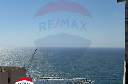 Apartment - 3 Bedrooms - 2 Bathrooms for sale in El Gaish Road - Sidi Beshr - Hay Awal El Montazah - Alexandria