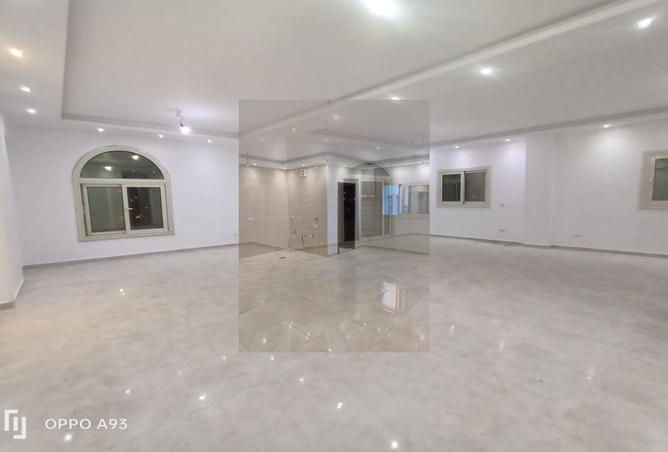 8391995 - Property Image 3