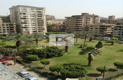 شقة - 3 غرف نوم - 3 حمامات للبيع في ارض الجولف - مصر الجديدة - القاهرة