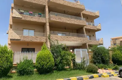Apartment - 3 Bedrooms - 3 Bathrooms for sale in 8th District - Sheikh Zayed City - Giza