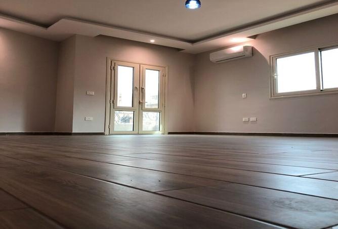 8220139 - Property Main Image