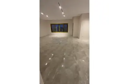 فيلا - 8 غرف نوم - 8 حمامات للايجار في قطامية ديونز - كمبوندات القطامية - القطامية - مدينة القاهرة الجديدة - القاهرة