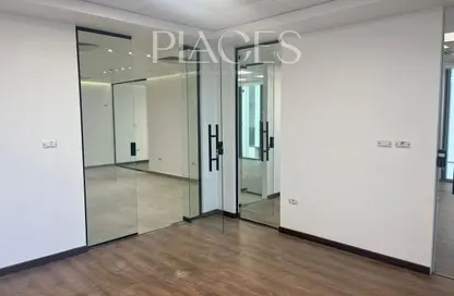 Office Space - Studio - 2 Bathrooms for rent in Hyde Park Business District Mall - South Teseen St. - The 5th Settlement - New Cairo City - Cairo