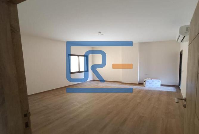 8199018 - Property Main Image