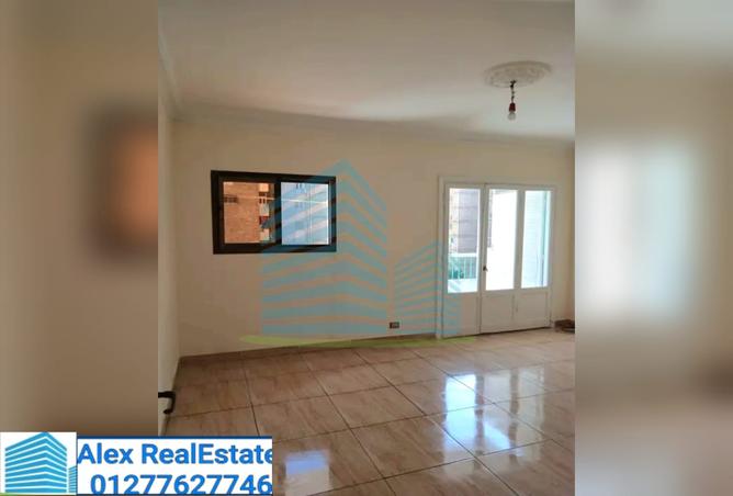7989455 - Property Image 3