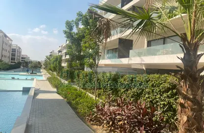 Apartment - 3 Bedrooms - 3 Bathrooms for sale in Lake View Residence - 5th Settlement Compounds - The 5th Settlement - New Cairo City - Cairo