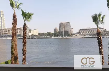 شقة - 4 غرف نوم - 4 حمامات للايجار في شارع الفاتيكان - الزمالك - القاهرة