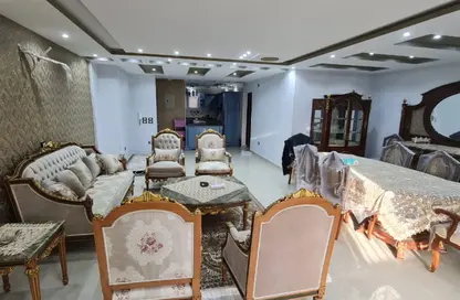 Apartment - 3 Bedrooms - 2 Bathrooms for sale in Darna - Zahraa El Maadi - Hay El Maadi - Cairo