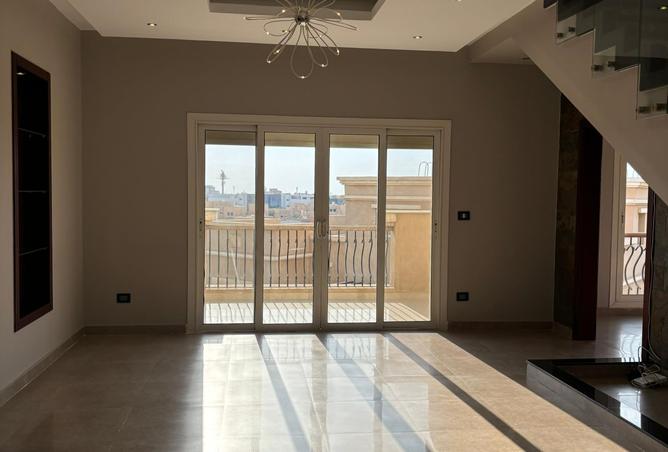7989845 - Property Image 3