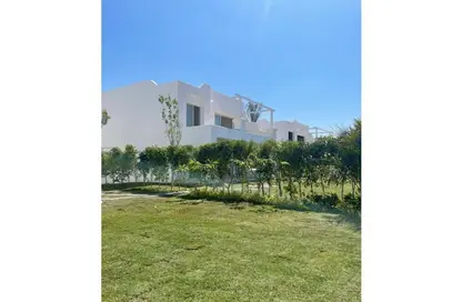 Chalet - 3 Bedrooms - 4 Bathrooms for sale in Jefaira - Ras Al Hekma - North Coast