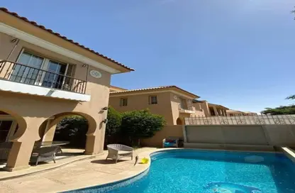 فيلا - 4 غرف نوم - 5 حمامات للبيع في سوان ليك غرب - كمبوندات 6 أكتوبر - مدينة 6 أكتوبر - الجيزة