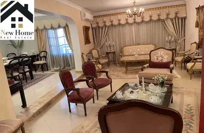 شقة - 3 غرف نوم - 2 حمامات للبيع في المنطقة الثامنة - مدينة نصر - القاهرة