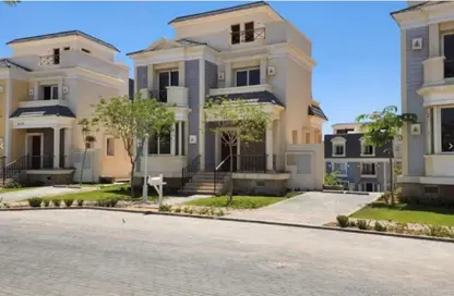 Villa - 4 Bedrooms - 4 Bathrooms for sale in Mountain View 1.1 - 5th Settlement Compounds - The 5th Settlement - New Cairo City - Cairo