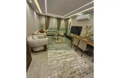 Apartment - 3 Bedrooms - 2 Bathrooms for rent in El Rehab Extension - Al Rehab - New Cairo City - Cairo