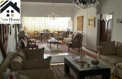 شقة - 3 غرف نوم - 2 حمامات للبيع في شارع الفلاح - المهندسين - الجيزة