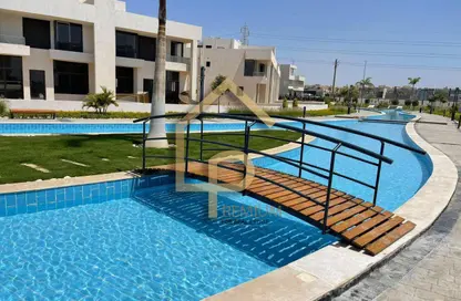 Apartment - 4 Bedrooms - 4 Bathrooms for sale in Lake West - Sheikh Zayed Compounds - Sheikh Zayed City - Giza