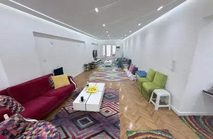 Apartment - 3 Bedrooms - 2 Bathrooms for sale in Abo Egela St. - Laurent - Hay Sharq - Alexandria