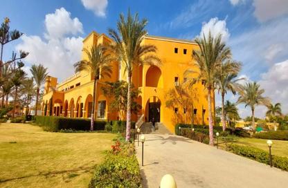 Villa - 6 Bedrooms - 4 Bathrooms for sale in Stella Heliopolis - Cairo - Ismailia Desert Road - Cairo