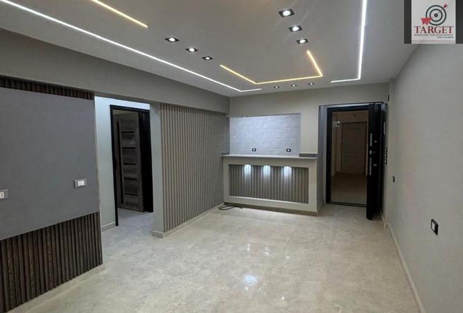 8255621 - Property Image 2