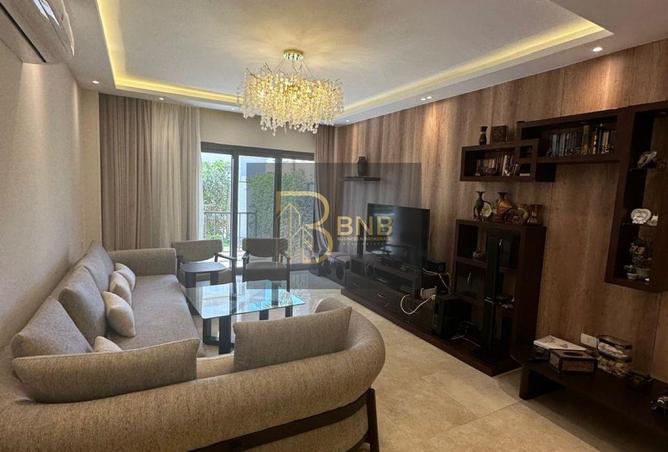 8233903 - Property Image 2