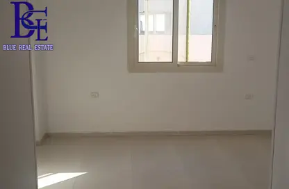 Apartment - 3 Bedrooms - 2 Bathrooms for rent in Touristic 1 - Northern Expansions - 6 October City - Giza