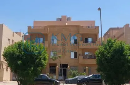 Apartment - 3 Bedrooms - 3 Bathrooms for sale in El Narges Buildings - Al Narges - New Cairo City - Cairo