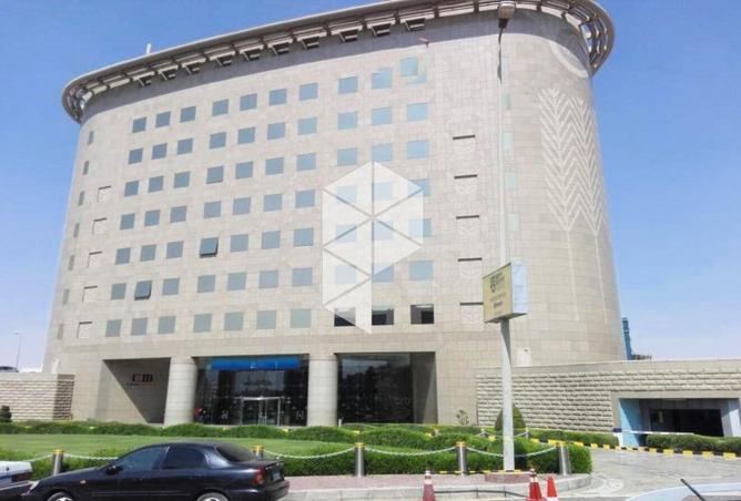 8329305 - Property Image 2