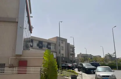 مساحات مكتبية - استوديو - 2 حمامات للايجار في الكارما 4 - كمبوندات الشيخ زايد - الشيخ زايد - الجيزة