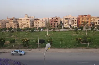 Apartment - 3 Bedrooms - 3 Bathrooms for sale in The 1st Settlement - New Cairo City - Cairo