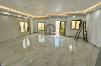 Apartment - 3 Bedrooms - 3 Bathrooms for rent in Tawfik Abdel Gawad St. - El Yasmeen 5 - El Yasmeen - New Cairo City - Cairo