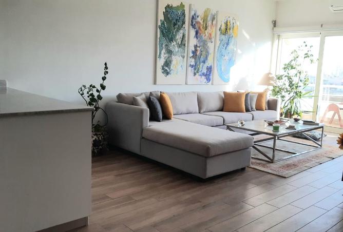 8267879 - Property Main Image