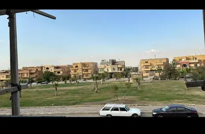 Apartment - 3 Bedrooms - 2 Bathrooms for sale in East The Academy - New Cairo City - Cairo