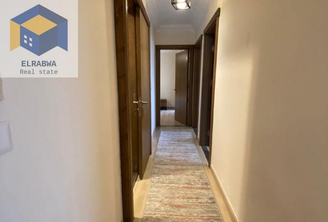 8255500 - Property Image 2